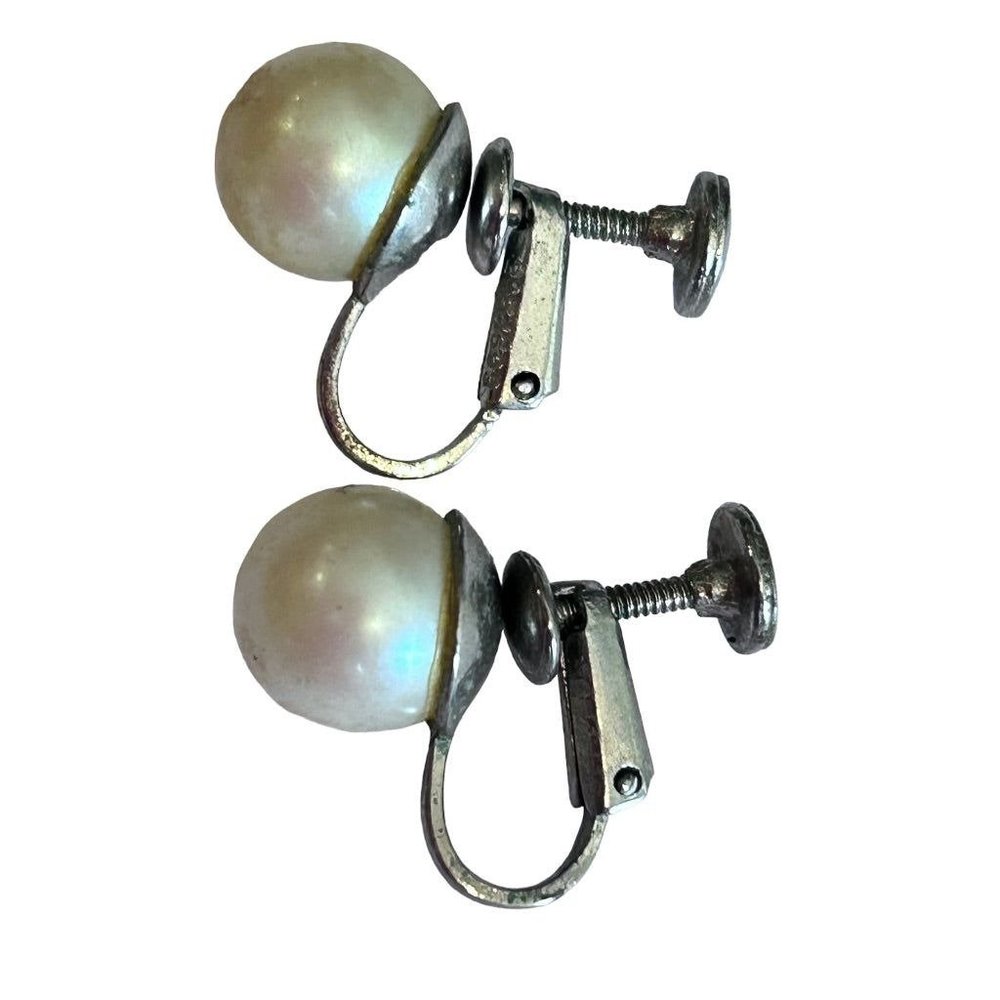 Vintage 1960s Faux Pearl Screwback Non-Pierced Earrings 3/8" Silvertone - Picture 5 of 6